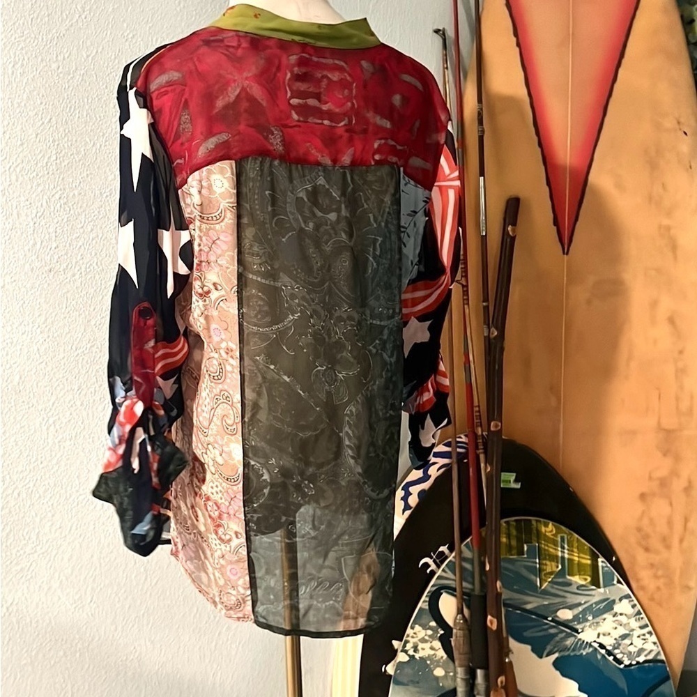 VTG Sacred Threads, Oversized Boho Buffon-Up Blouse, Such a COOL Design, Size S - Picture 2 of 8